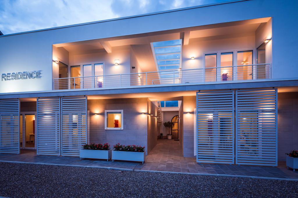 ארצו Residence Peloni מראה חיצוני תמונה